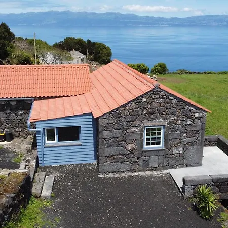 Casa Da * Ribeirinha (Pico Island)
