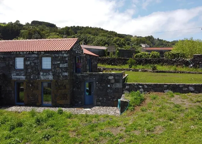 Casa Da * Ribeirinha (Pico Island)