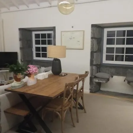 Casa Da Ribeirinha *