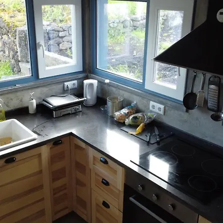 Casa Da Ribeirinha Ribeirinha (Pico Island)