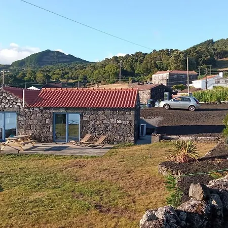 Casa de Férias Casa Da Ribeirinha *